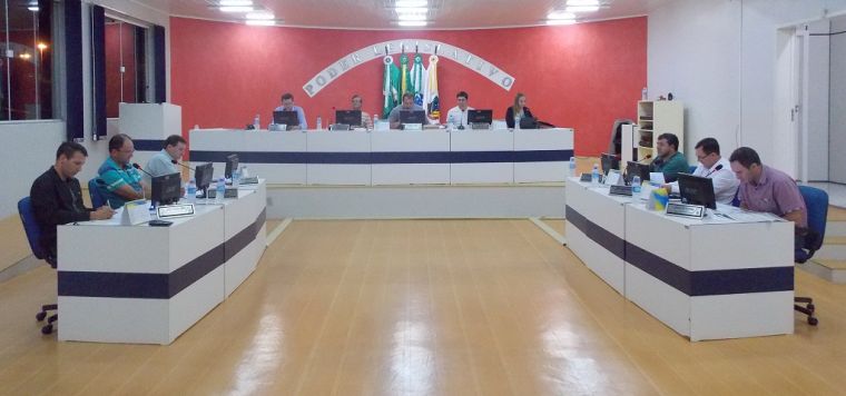 Vereadores aprovam recomposição salarial a Servidores Públicos Municipal.